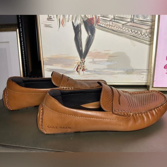 Like New! COLE HAAN Grand Laser Penny Driver Loafers 8.5W Browm Leather - Picture 3 of 7